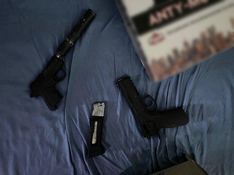 Przedmioty znalezione u zatrzymanych /KWP POZNAŃ /Policja