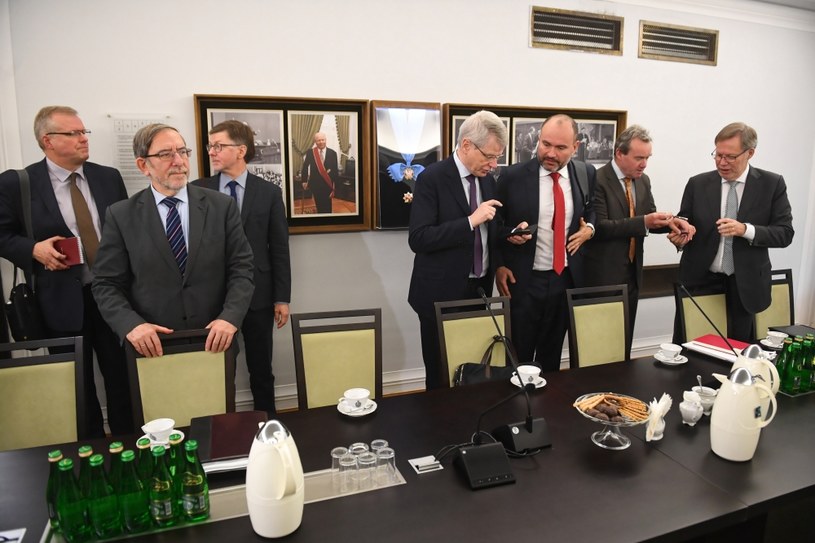 Przedstawiciele Komisji Weneckiej w Polsce / 	Radek Pietruszka   /PAP