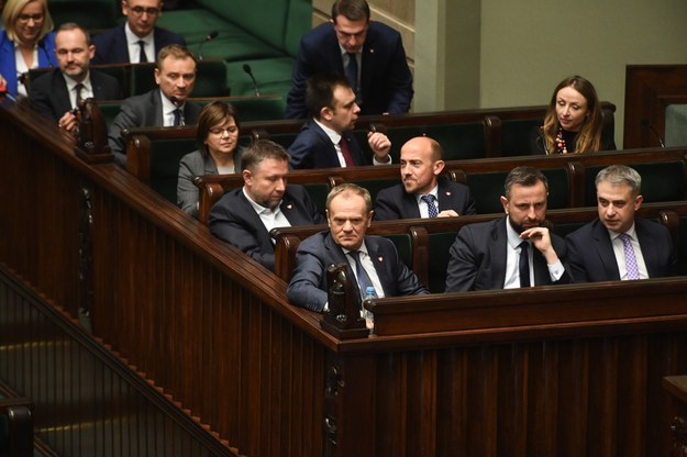 Przedstawiciele rządu na sali obrad Sejmu /Piotr Nowak /PAP