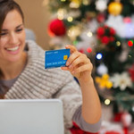 Przedświąteczne oszczędzanie: Szukaj w sklepie, kupuj w sieci
