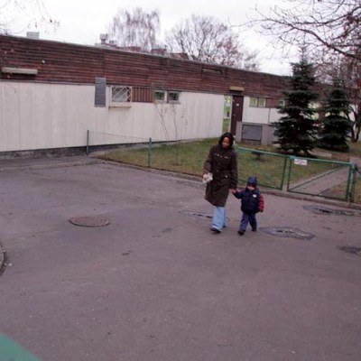 Przedszkole w Warszawie, do budowy którego użyto azbestu/Fot. A. Nocon /Agencja SE/East News