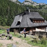 Przedwakacyjny prezent dla turystów. Schronisko na Hali Kondratowej znów otwarte