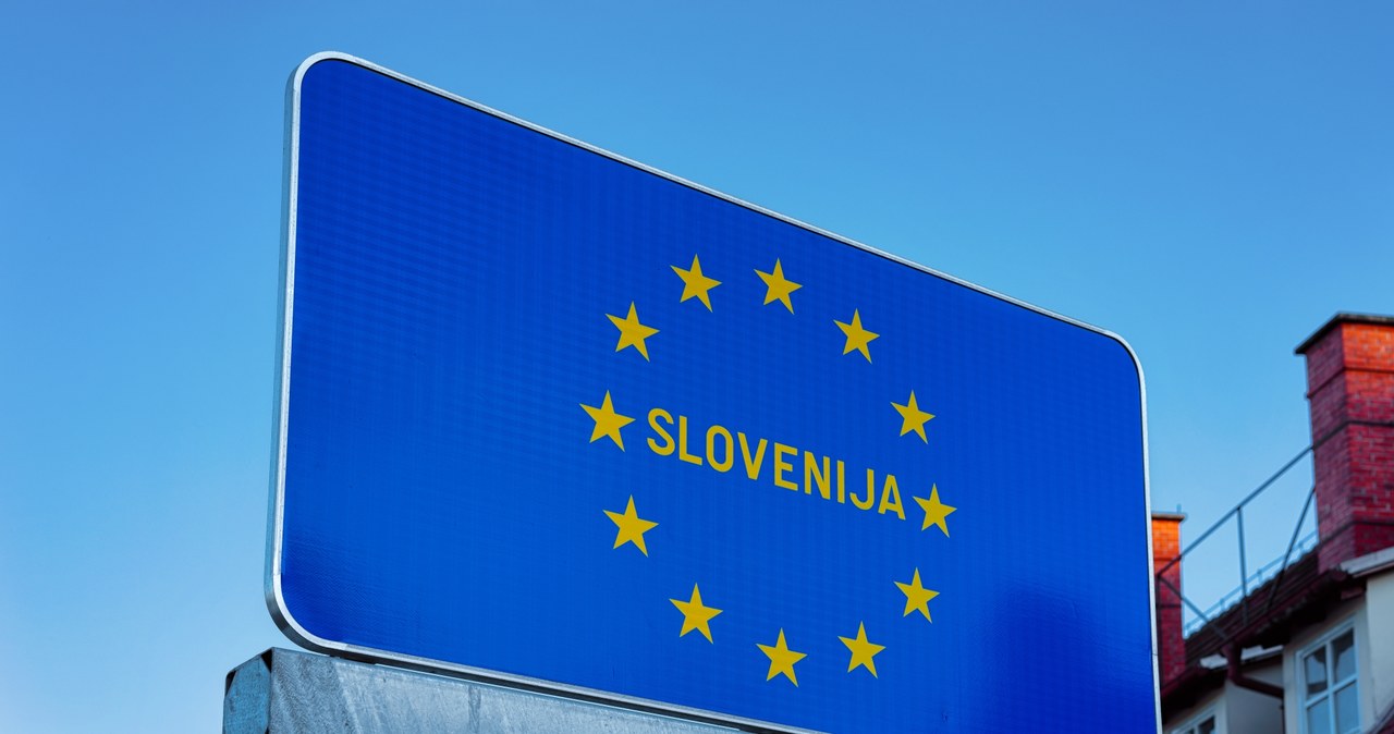Przejazd autostradami w Słowenii jest płatny. Trzeba kupić elektroniczną winietę. /123RF/PICSEL