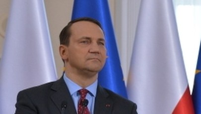 Przejęzyczenie Sikorskiego zdumiało premiera