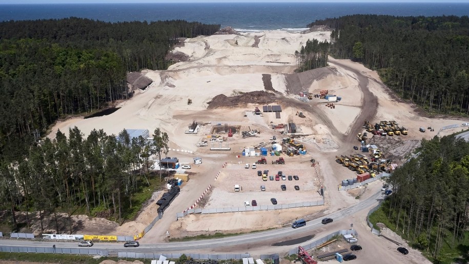 Przekop Mierzei Wiślanej / 	Adam Warżawa    /PAP