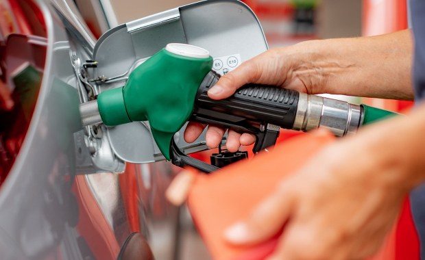 Przekręty na stacjach paliw. Uważaj w tych dwóch województwach