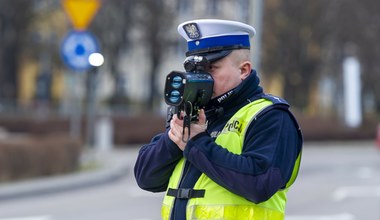 Przekroczenie prędkości o 50 km/h to prosty sposób, aby stracić prawo jazdy