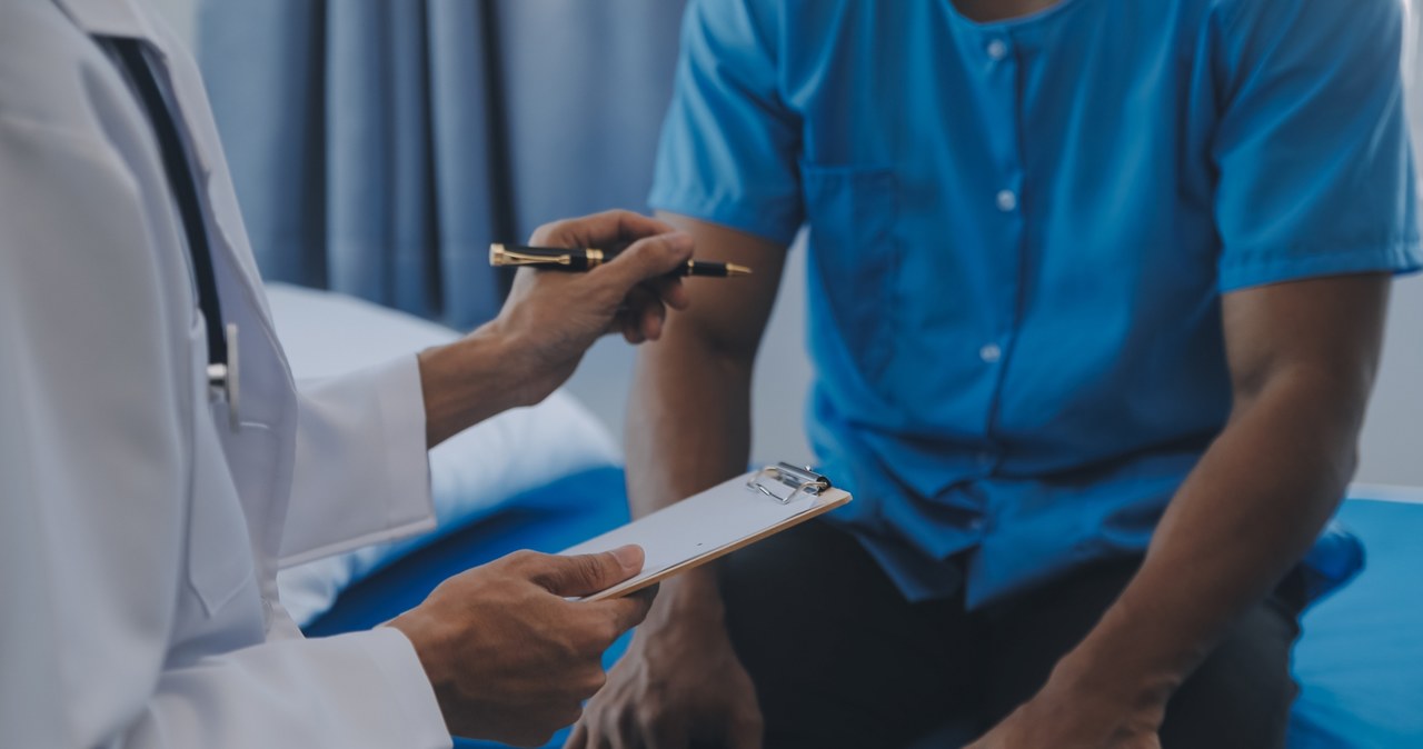 Przekroczony poziom onkopierwiastków nie jest równoznaczny z diagnozą raka. Konieczna jest konsultacja z lekarzem /123RF/PICSEL