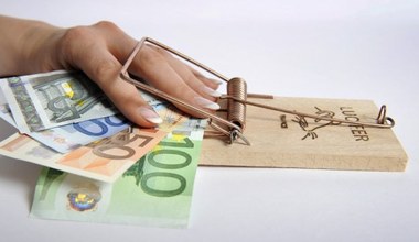 Przelew czy gotówka? Sprzedaż mieszkania wiąże się z ryzykiem
