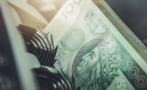 ​Przelewy w Wigilię, święta i Nowy Rok. Sprawdź, kiedy pieniądze dotrą na konto