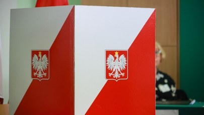 Przeliczono głosy w warszawskiej komisji. Zaskakujący wynik