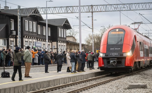 Przełom po 14 latach! Pociągi wróciły do Ciechocinka