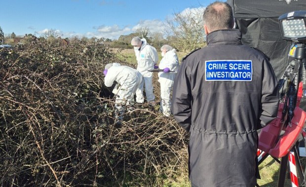 Przełom po latach: Znaleźli walizkę z ciałem zabitego Polaka