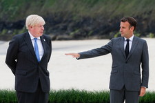 Przełom w relacjach francusko-brytyjskich? Macron stawia warunek
