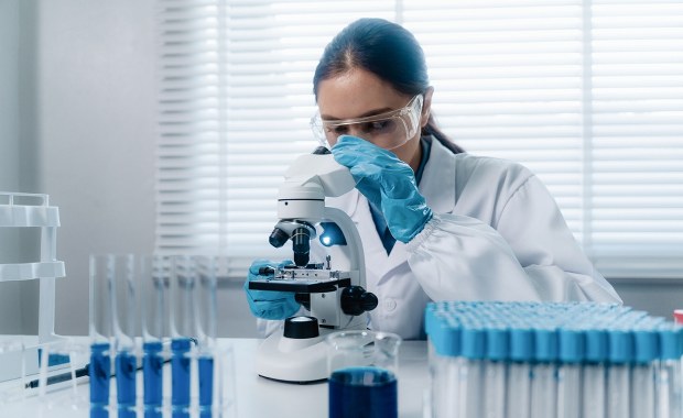 Przełom w terapii genowej? Naukowcy proponują sposób wyciszenia dodatkowego chromosomu w zespole Downa