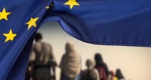 Przełomowa dla Polski decyzja KE. Chodzi o migrantów