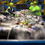 Przełomowy recykling plastiku nadchodzi. Innowacja z Chin zmienia świat