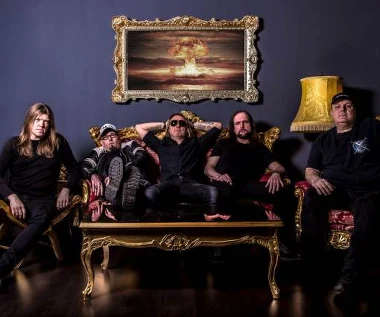 Przemoc wg Darkness (nowa płyta "First Class Violence")