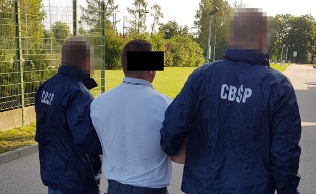 Przemycili ok. 600 cudzoziemców. Zarzuty dla czterech osób