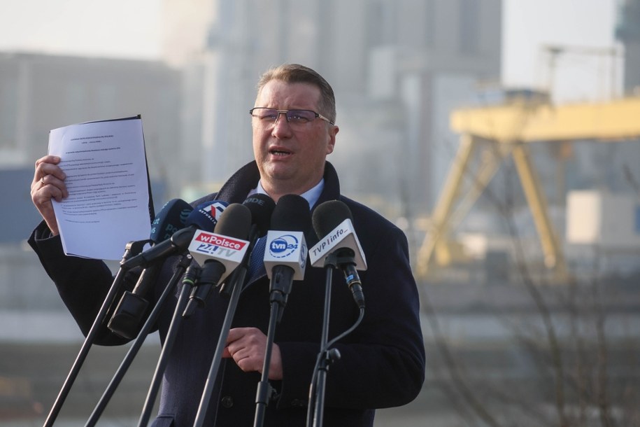 Przemysław Czarnek na konferencji prasowej /Leszek Szymański /PAP