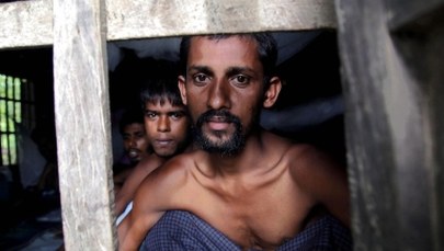 Przemytnik ludzi: Zapłacili mi za zawrócenie łodzi z imigrantami 