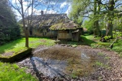 Przenosiny XIX-wiecznej chłopskiej chałupy