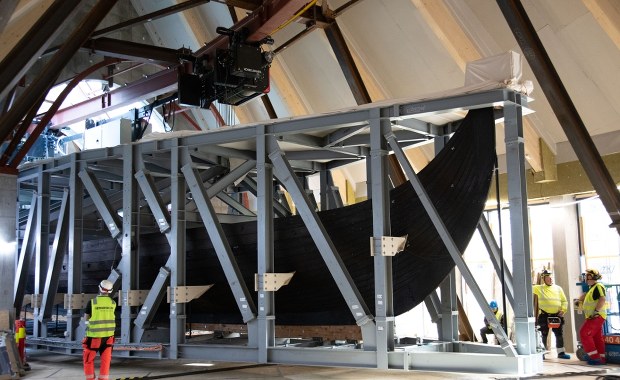 Przenoszą słynny okręt wikingów. Przygotowania trwały 13 lat