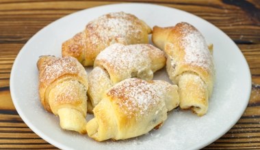 Przepis Ewy Wachowicz na rogaliki. To nadzienie robi robotę