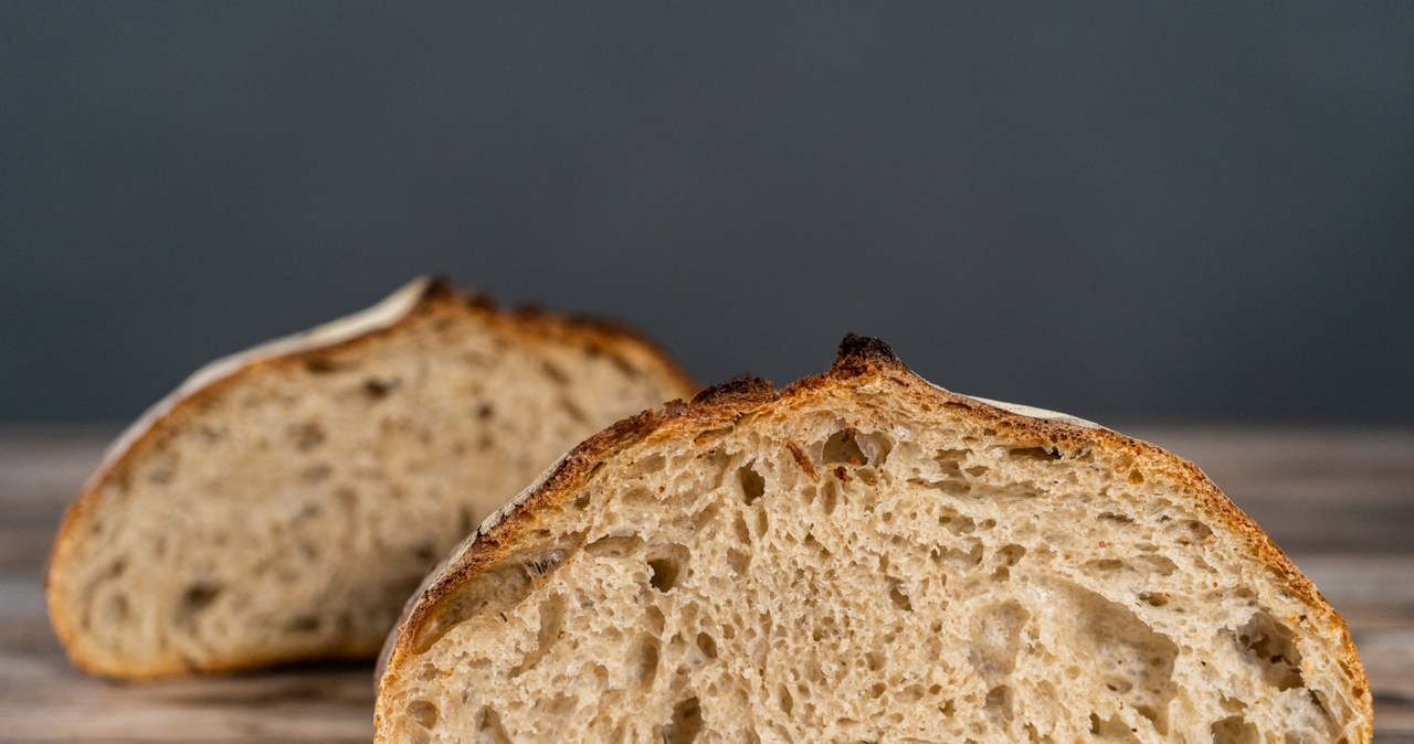 Przepis na domowy chleb na zakwasie. /123RF/Picsel, 123RF/Picsel /Pixel