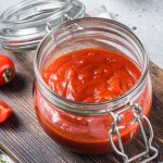 Przepis na passatę pomidorową do słoików. Gęsta, aromatyczna i bez sztucznych dodatków