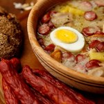 ​Przepis na ten żur wielkanocny ma ponad 80 lat. Tego smaku nie da się podrobić