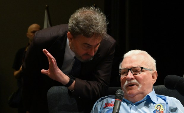 Przepis Wałęsy na uratowanie świata. Demokracja doprowadzona do karykatury