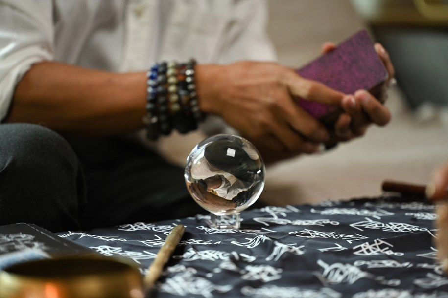 Przepowiednie „Żyjącego Nostradamusa”: Co czeka Polskę i świat w 2026 roku? /Shutterstock