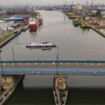 Film (1992)[Wind] Reż.Carroll Ballard