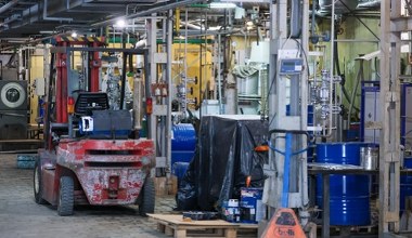 Przeprowadzka albo zwolnienie. Zakład się przenosi, pracownicy nie chcą