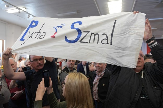 Przepychanki podczas spotkania mieszkańców Gdańska z premierem Mateuszem Morawieckim / 	Adam Warżawa    /PAP