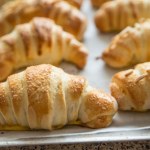 ciastka Przepyszne rogaliki śniadaniowe. Wychodzą maślane i chrupiące