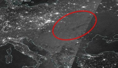 Przerażająca czarna plama w miejscu Ukrainy. Widać to z satelity