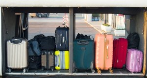 Przerażające odkrycie podczas postoju. 2-latka w zamkniętej walizce