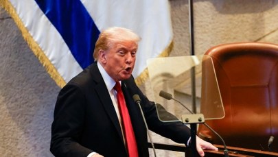 Przerwane przemówienie Trumpa. Co się wydarzyło w Knesecie?