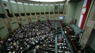 Przesunęli pieniądze z pomocy dla repatriantów na uchodźców. "Nieszczęśliwa decyzja" 