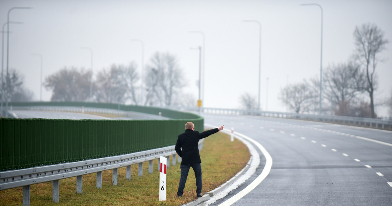 Przetarg na odcinek Via Carpatia. Ponad miliard złotych różnicy w ofertach! /Krzysztof Radzik /East News