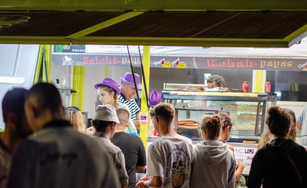 Przeterminowane mięso, wyroby seropodobne. Food trucki pod lupą 