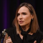 "PrzeVODnik": Marta Żmuda-Trzebiatowska o pracy z Mirosławem Baką na planie serialu "Grzechy sąsiadów"