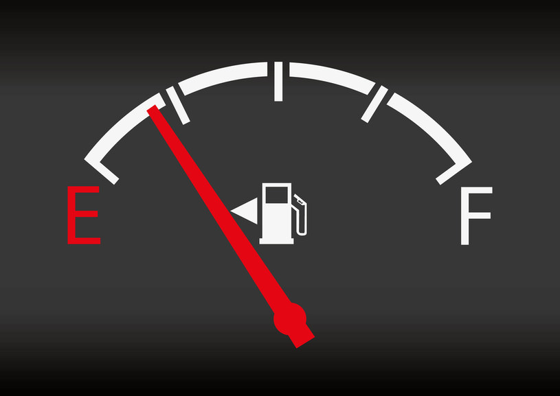 Przewidywania analityków e-petrol.pl wskazują na perspektywę zwyżki cen benzyn i oleju napędowego /123RF/PICSEL