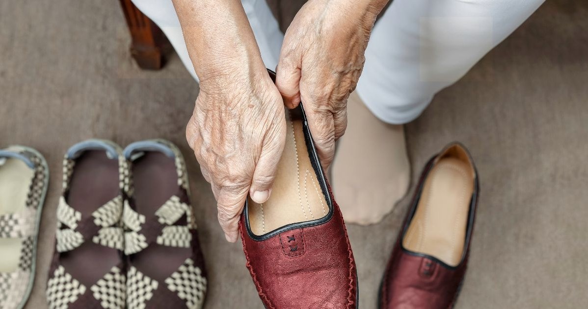 Przewiewne materiały i higiena obuwia /123RF/PICSEL