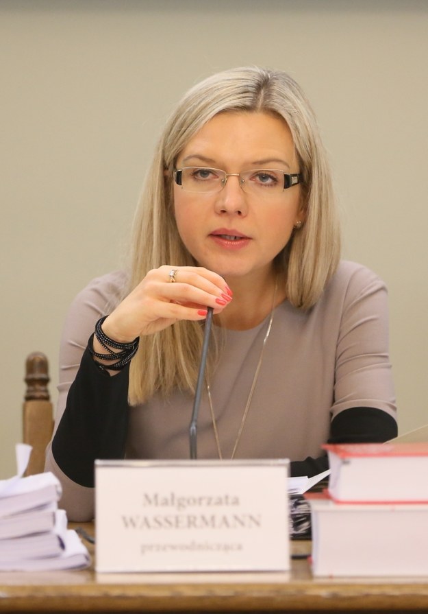 Przewodnicząca komisji, posłanka PiS Małgorzata Wassermann /PAP/Leszek Szymański /PAP