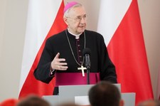 Przewodniczący Episkopatu apeluje o wsparcie odbudowy katedry Notre-Dame