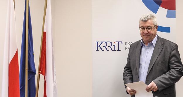 Przewodniczący Jan Dworak w czasie konferencji prasowej Krajowej Rady Radiofonii i Telewizji /PAP