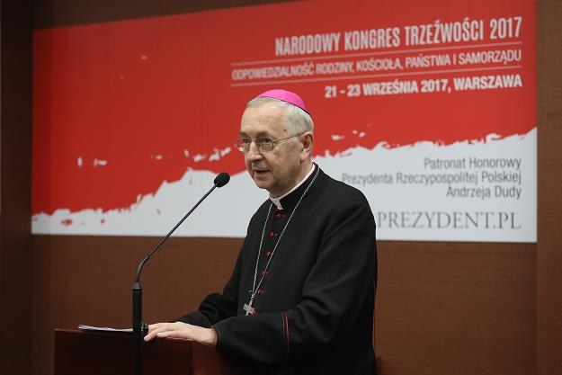 Przewodniczący KEP abp Stanisław Gądecki /PAP